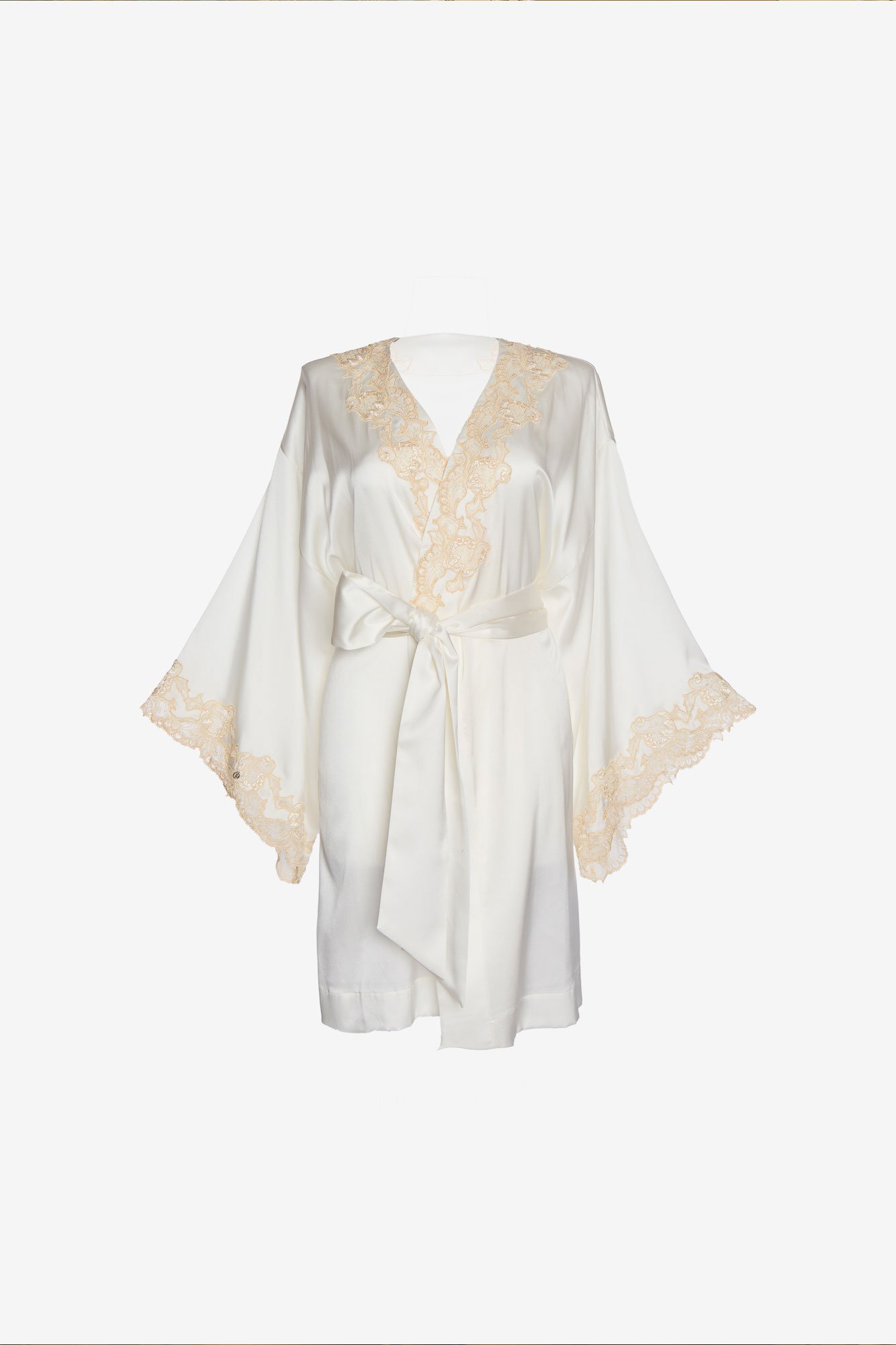 Kimono Corto in Seta Con Ricami